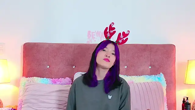 AlliciaKim online show from December 6, 2024, 7:12 pm