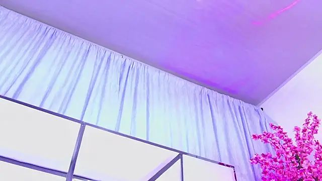 AlliciaKim online show from March 12, 2026, 12:11 pm