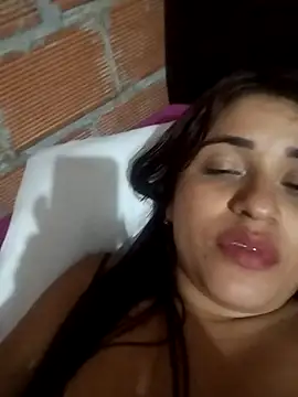 perlita05 online show from January 25, 2025, 8:10 am