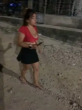 perlita05 online show from February 21, 2025, 7:01 am