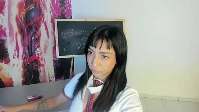 Emma  fox   online show from March 4, 2025, 1:38 pm
