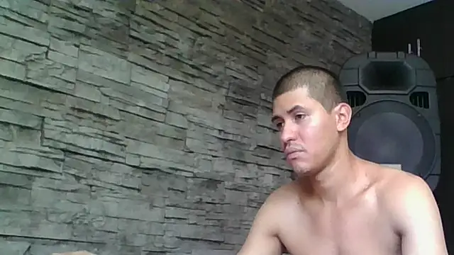 Snapshot of Sexylatin64 chatting on September 25, 2025, 3:38 pm Sexylatin64 online show from September 25, 2025, 3:38 pm