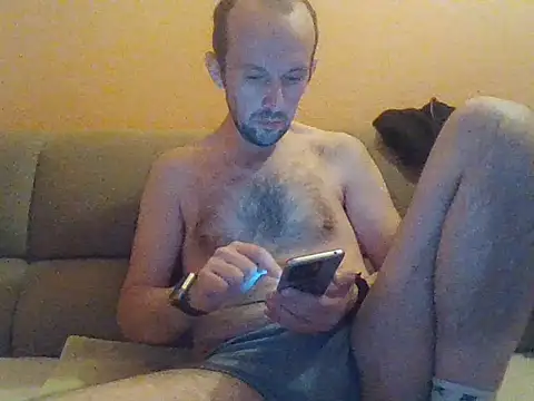 Translover66789 online show from April 19, 2026, 11:31 am