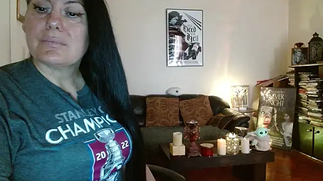 mandaloriangirls online show from May 29, 2026, 4:05 pm