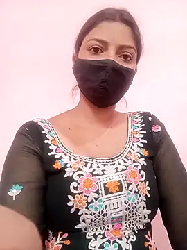 Snapshot of Mahi_Baby25 chatting on March 6, 2026, 5:48 am Mahi Baby25 online show from March 6, 2026, 5:48 am