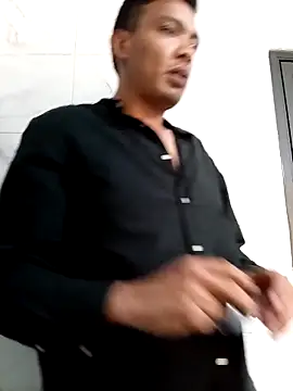 Snapshot of TUMORENO1 chatting on October 4, 2025, 5:44 pm TUMORENO1 online show from October 4, 2025, 5:44 pm