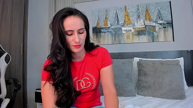 SaraGomez1 online show from July 2, 2026, 3:40 pm