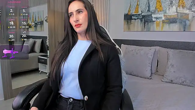 SaraGomez1 online show from July 21, 2026, 4:31 pm