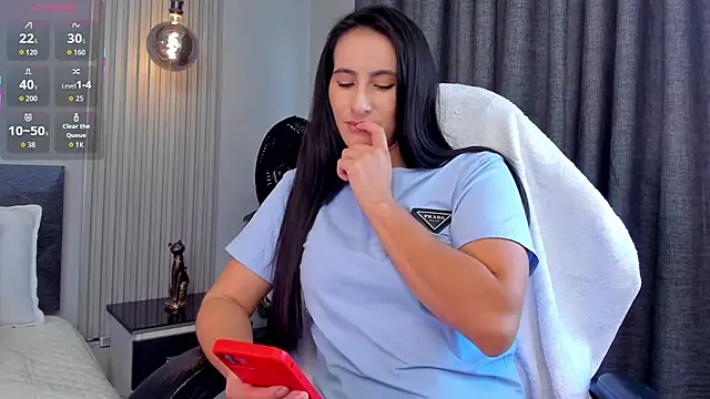 SaraGomez1 online show from July 27, 2026, 3:41 pm