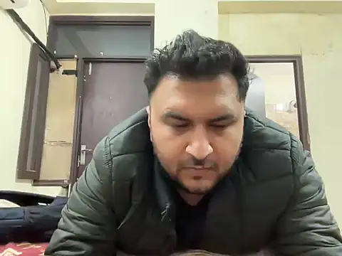gauravgay93 online show from January 27, 2025, 2:24 pm