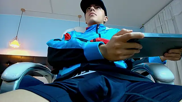 Lobo 17  online show from March 14, 2025, 7:59 am