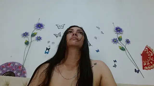 marlymilf6 online show from September 10, 2025, 3:12 pm