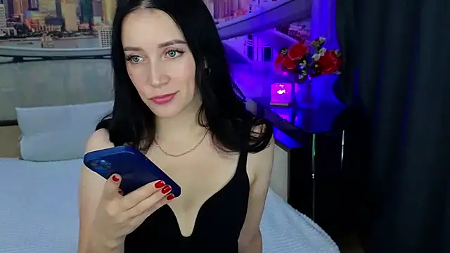 MonikaSweetXXX online show from October 21, 2025, 8:42 pm