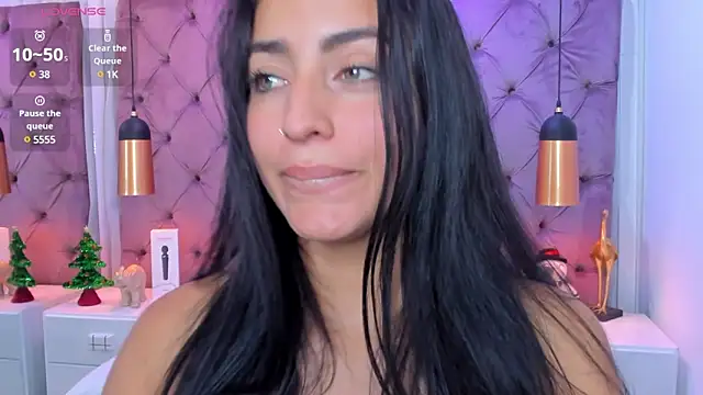 GISELA RODRIGUEZ online show from December 19, 2024, 2:35 pm