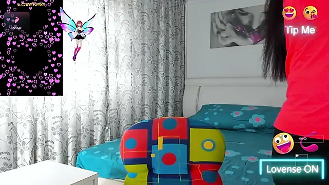 Snapshot of MyaBigBoobs chatting on October 4, 2025, 10:02 am MyaBigBoobs online show from October 4, 2025, 10:02 am