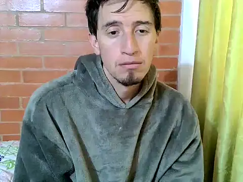 johan70sexy online show from April 22, 2026, 8:54 pm