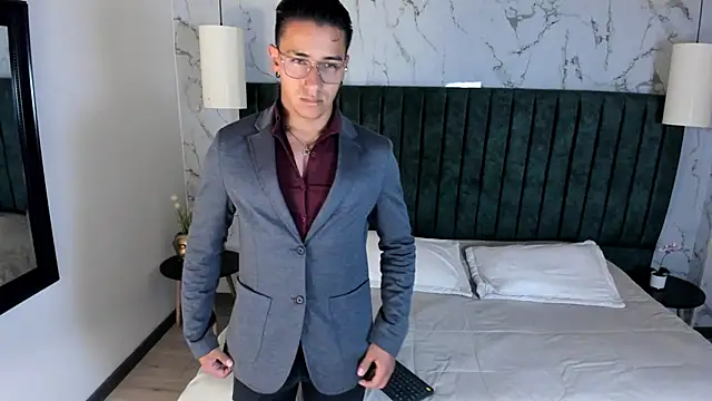 Andy Joy  online show from September 26, 2025, 11:58 am