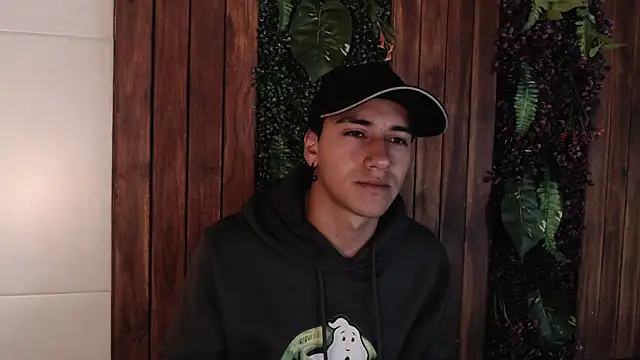 Andy Joy  online show from October 19, 2025, 10:16 am