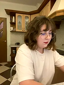 Snapshot of cinnabon_ chatting on December 1, 2024, 8:31 pm cinnabon  online show from December 1, 2024, 8:31 pm