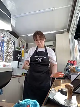 Snapshot of cinnabon_ chatting on February 23, 2025, 9:55 am cinnabon  online show from February 23, 2025, 9:55 am