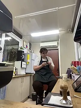 Snapshot of cinnabon_ chatting on March 1, 2025, 5:27 pm cinnabon  online show from March 1, 2025, 5:27 pm