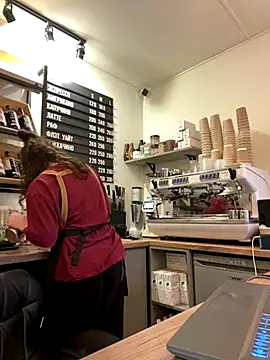 Snapshot of cinnabon_ chatting on October 10, 2025, 12:37 pm cinnabon  online show from October 10, 2025, 12:37 pm