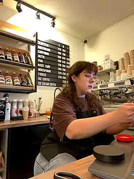 Snapshot of cinnabon_ chatting on October 15, 2025, 11:43 am cinnabon  online show from October 15, 2025, 11:43 am