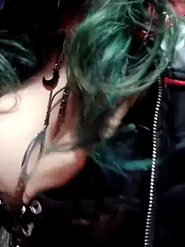 scarlettsucks19 online show from February 4, 2026, 3:29 pm