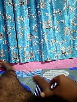 Juicy liquid online show from October 13, 2025, 6:41 pm