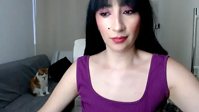 Snapshot of Laura-pervert chatting on October 30, 2025, 10:32 pm Laura-pervert online show from October 30, 2025, 10:32 pm