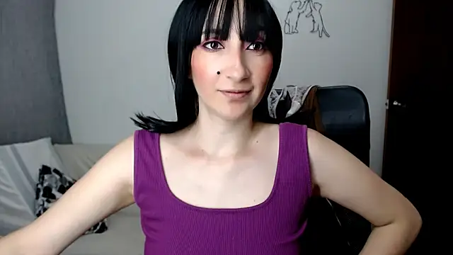 Laura-pervert online show from July 12, 2026, 12:01 am
