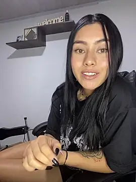Snapshot of emily_22x chatting on March 22, 2025, 2:16 am emily 22x online show from March 22, 2025, 2:16 am