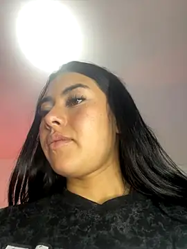 Snapshot of emily_22x chatting on October 18, 2025, 6:16 am emily 22x online show from October 18, 2025, 6:16 am
