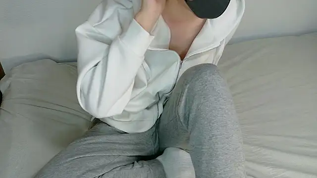 itsme LEON online show from May 4, 2026, 1:07 pm