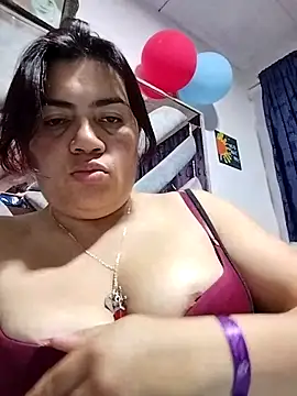 naughty-sharlot online show from December 6, 2024, 11:57 pm