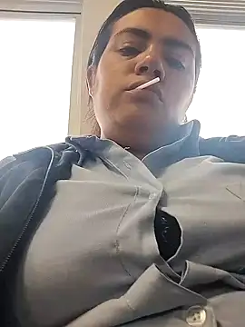 naughty-sharlot online show from October 31, 2025, 3:02 pm