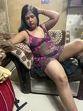 Tameesh sexy mistress online show from April 24, 2026, 5:26 pm