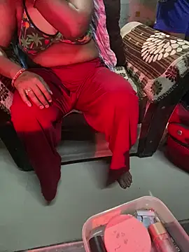 Tameesh sexy mistress online show from April 27, 2026, 5:33 pm