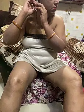 Tameesh sexy mistress online show from May 10, 2026, 10:20 am