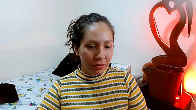 naihroby online show from December 31, 2024, 4:27 am