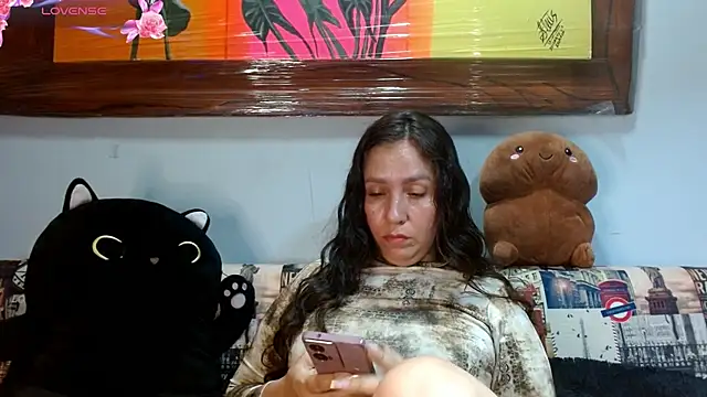 Snapshot of naihroby chatting on September 13, 2025, 7:46 pm naihroby online show from September 13, 2025, 7:46 pm
