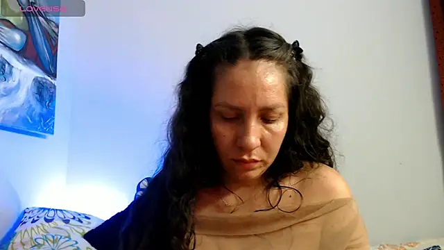 Snapshot of naihroby chatting on October 24, 2025, 5:15 am naihroby online show from October 24, 2025, 5:15 am
