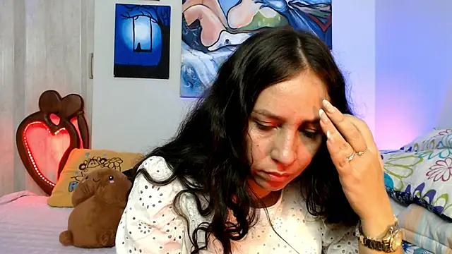 naihroby online show from February 11, 2026, 4:39 am