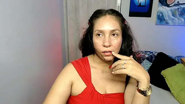 Snapshot of naihroby chatting on March 25, 2026, 4:29 am naihroby online show from March 25, 2026, 4:29 am