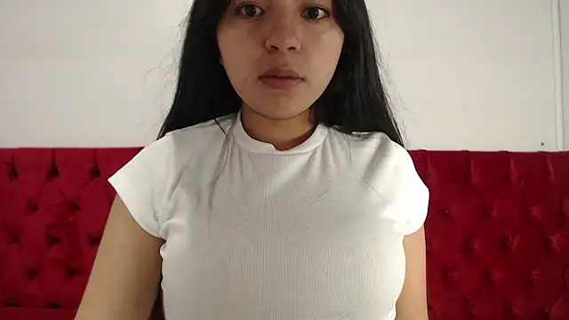 CarolineBrunx online show from January 6, 2025, 4:26 am