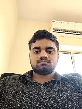 Ishan003 online show from April 26, 2026, 7:17 am