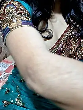 Bhabhi desi12 online show from October 31, 2025, 4:08 pm