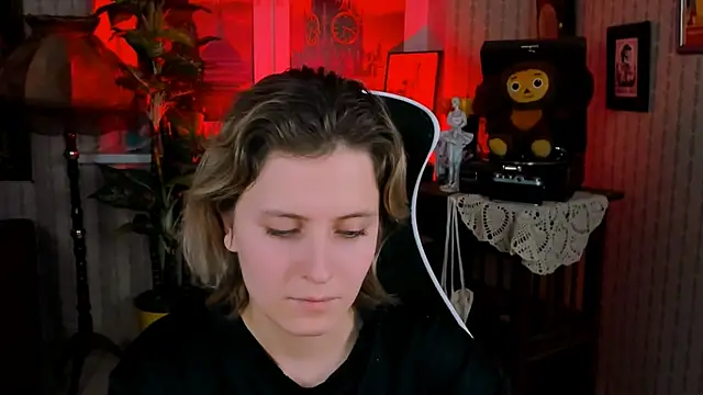 LolaAsmus online show from December 21, 2024, 9:01 am