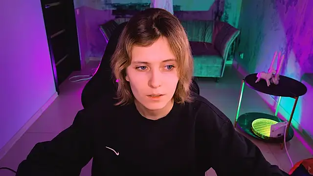 LolaAsmus online show from December 25, 2024, 9:13 am