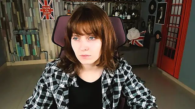 Snapshot of LolaAsmus chatting on November 7, 2025, 7:30 am LolaAsmus online show from November 7, 2025, 7:30 am